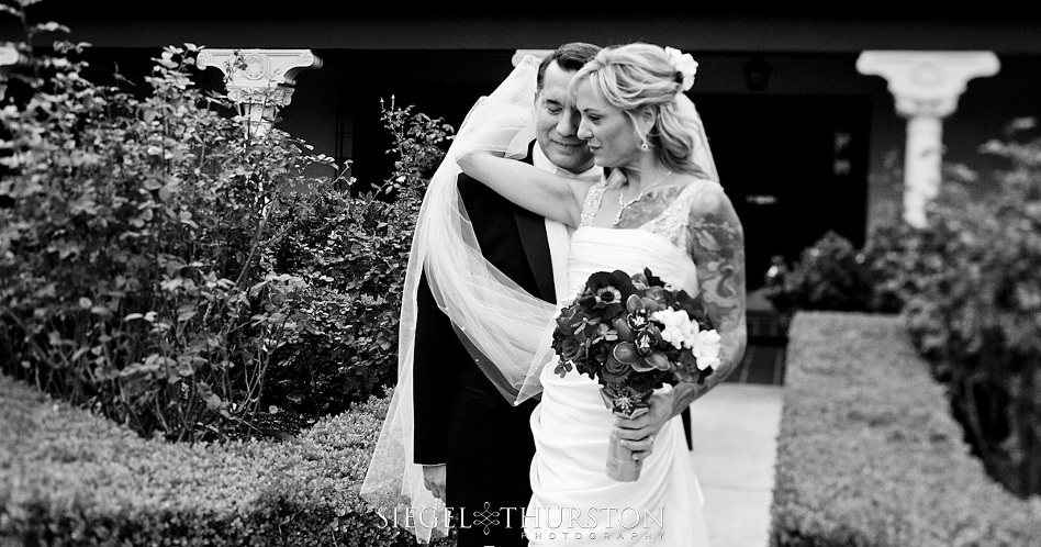 wedding portraits in the carmelite monastery gardens