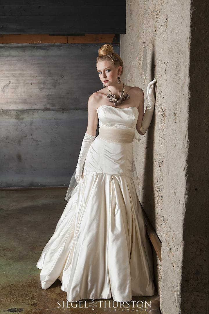 bridal portraits at a loft in san diego that is a great space for weddings