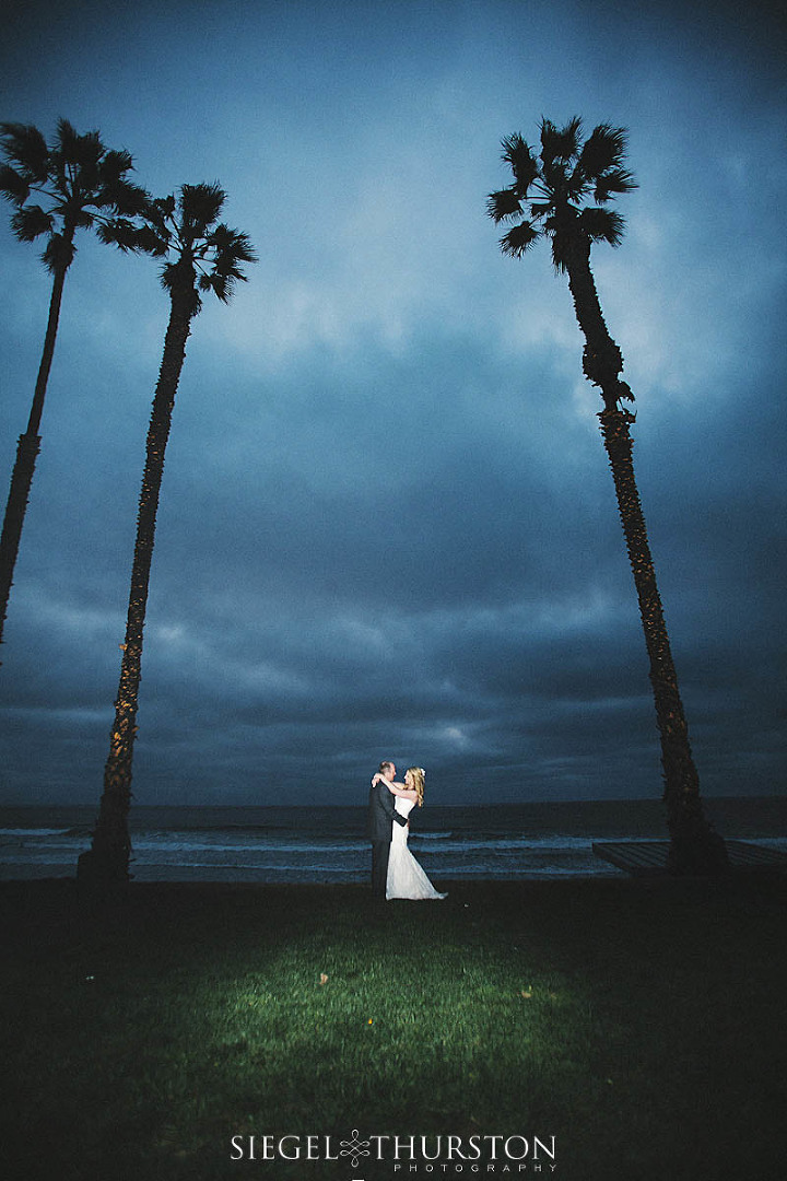 dramatic beach wedding photography