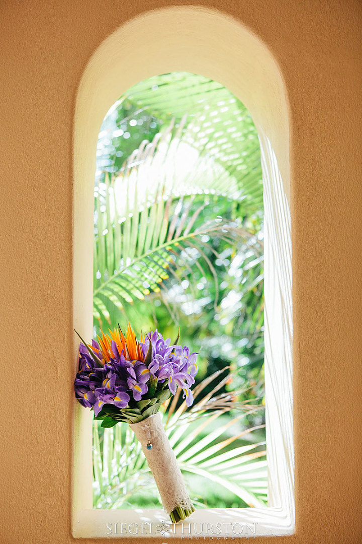 tropical wedding bouquet with birds of paradise