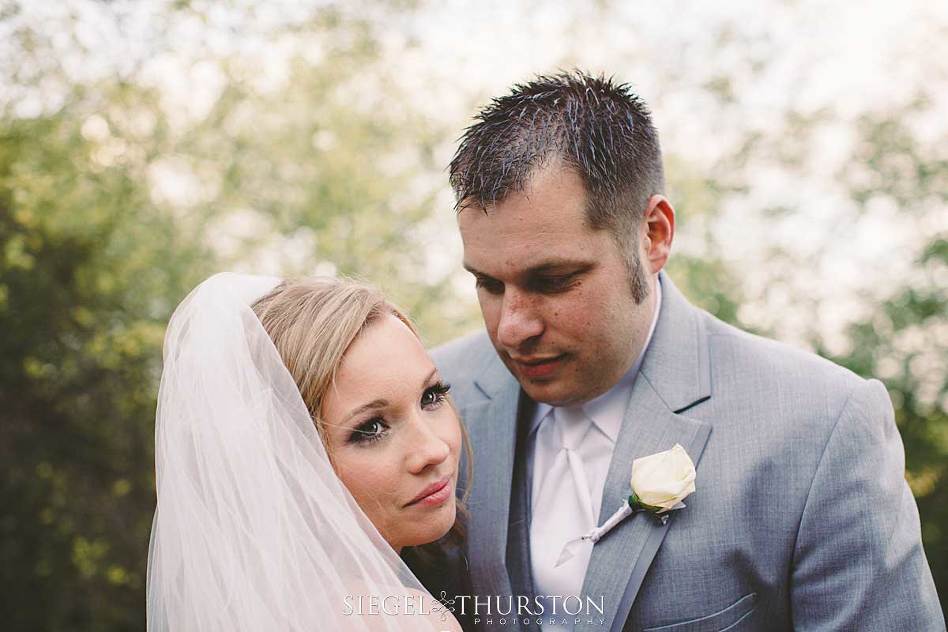 beautiful wedding photos at skyline country club