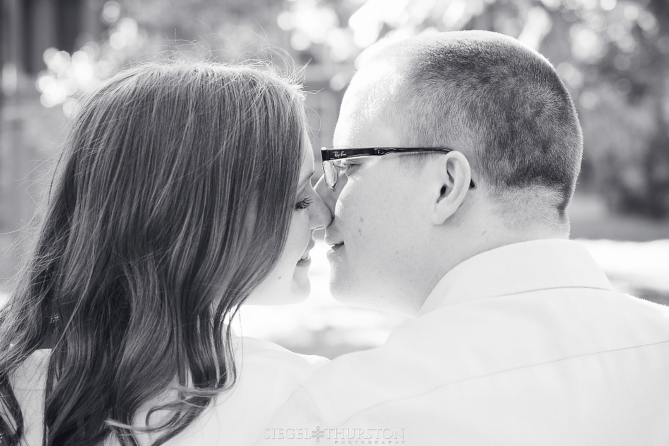 beautiful engagement photos in irvine park